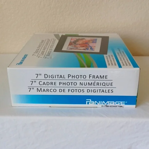 New Panimage by Pandigital 7" Digital Photo Frame DPF72 LED-Backlit LCD Screen - Picture 6 of 9